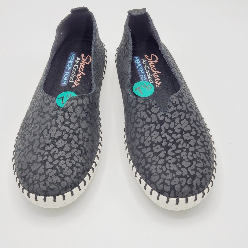 SKECHERS BLACK FLAT WOMEN SHOES SZ 7.5